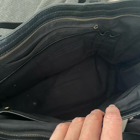 Fossil Brand Black Leather Tote Bag weekender laptop bag - Picture 5 of 5